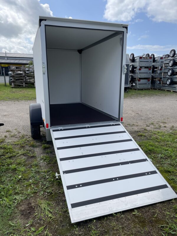 Humbaur Kofferanhänger HK 132513-15P mit Überfahrwand – Bild 6