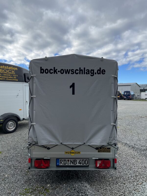 Vermietanhänger Nr. 1 mit Plane und Spriegel, 750 kg – Bild 3